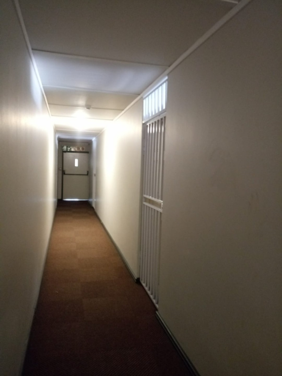  Bedroom Property for Sale in Wynberg Western Cape